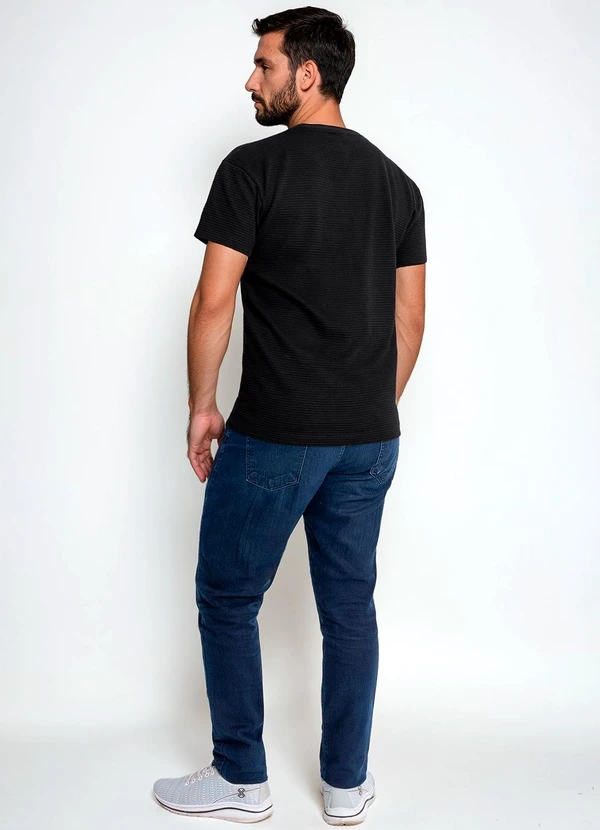- Camiseta em Malha Canelada Preta 4