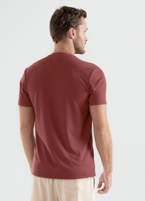 Exco - Camiseta em Malha Texturizada Marrom Escuro 2
