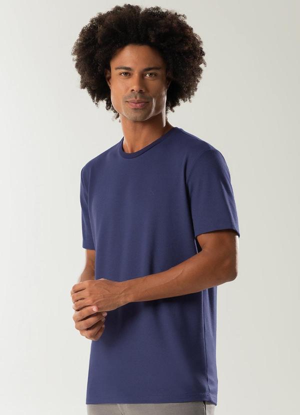 Exco - Camiseta em Piquê com Bordado Azul