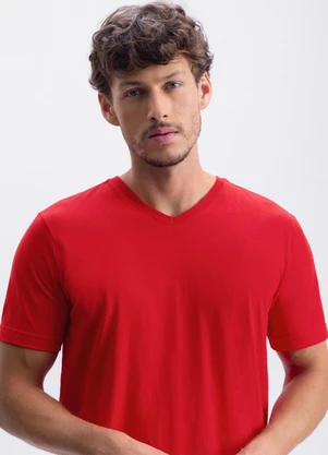 Essendi - Camiseta Essencial com Decote V Vermelho - ESSENDI