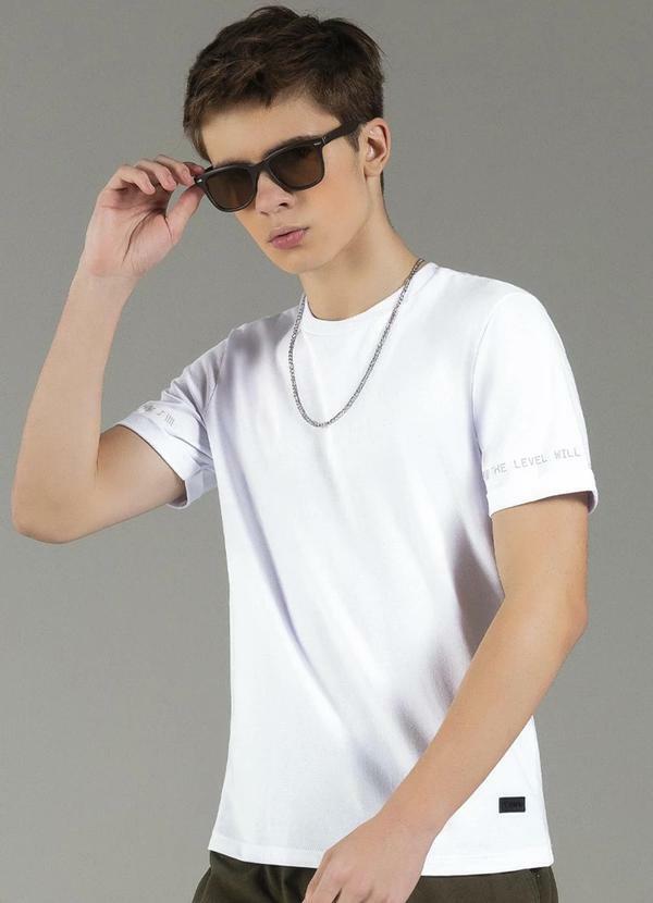 Exco - Camiseta Estampa nas Mangas Básica Branco