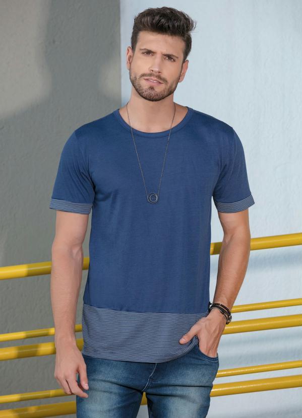 Outlet - Camiseta Marinho com Listras e Recortes 1