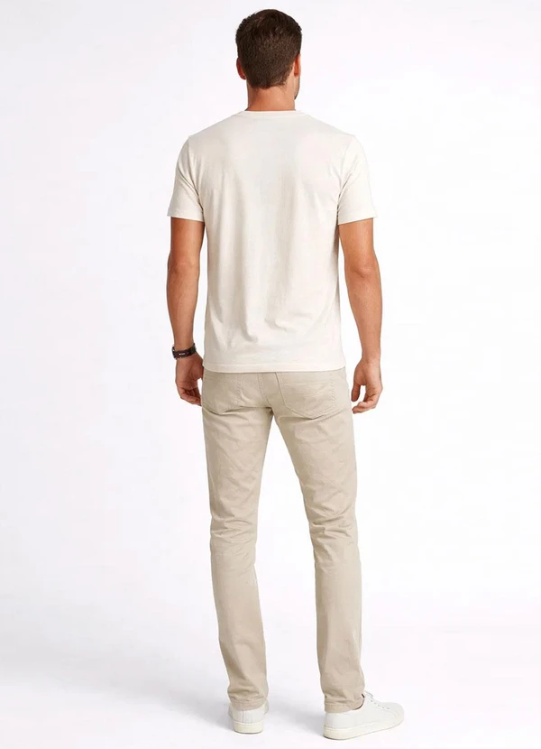 Select - Camiseta Masculina Básica com Gola em V Bege 4