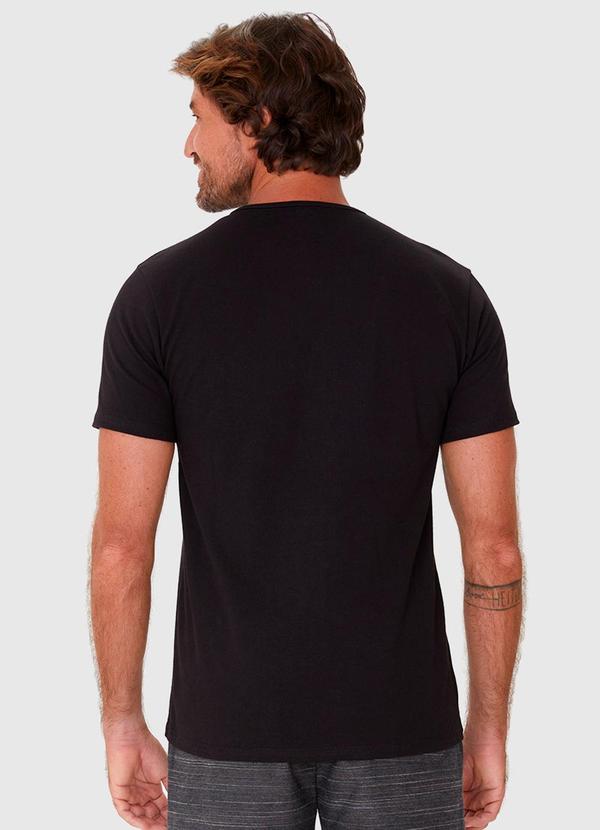 Malwee - Camiseta Masculina Bolso Frontal Preto 2