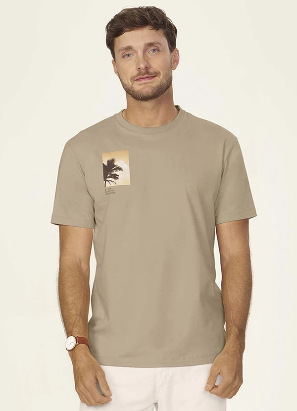 Diametro - Camiseta Masculina Cotton Leve com Uv Marrom
