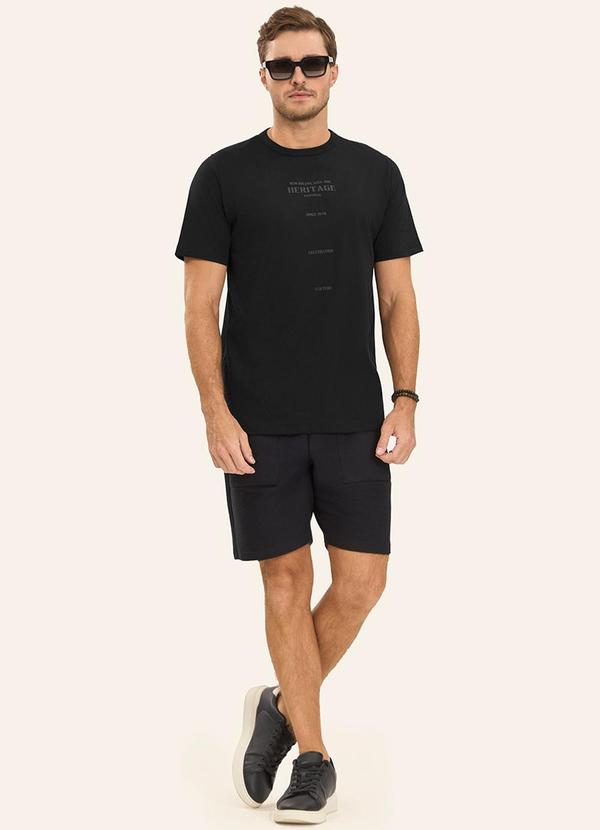 Diametro - Camiseta Masculina em Meia Malha Preto 2