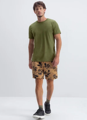 Essendi - Camiseta Masculina Essencial em Malha Verde - ESSENDI