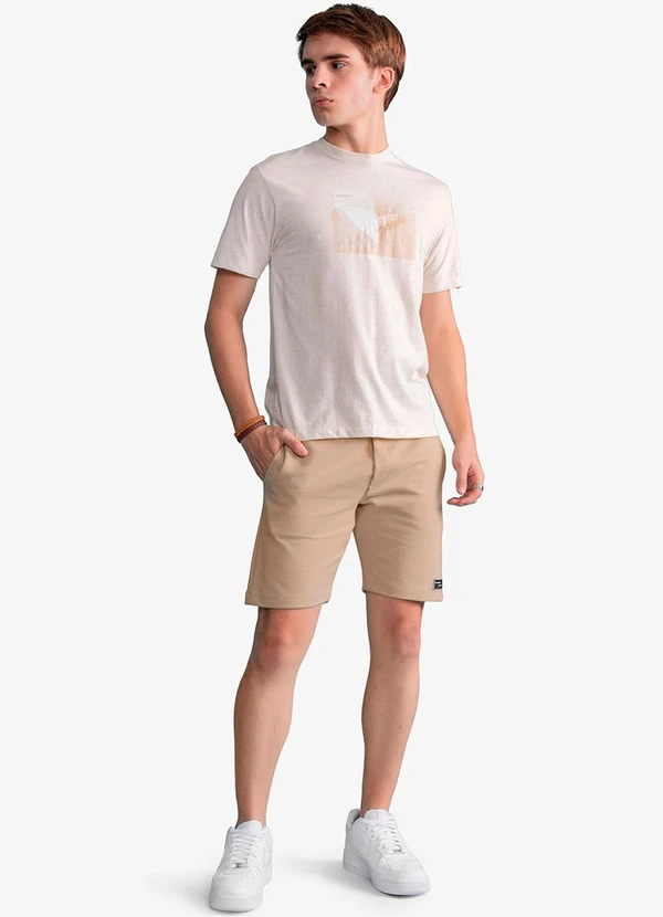 Minty - Camiseta Masculina Meia Malha com Estampa Bege