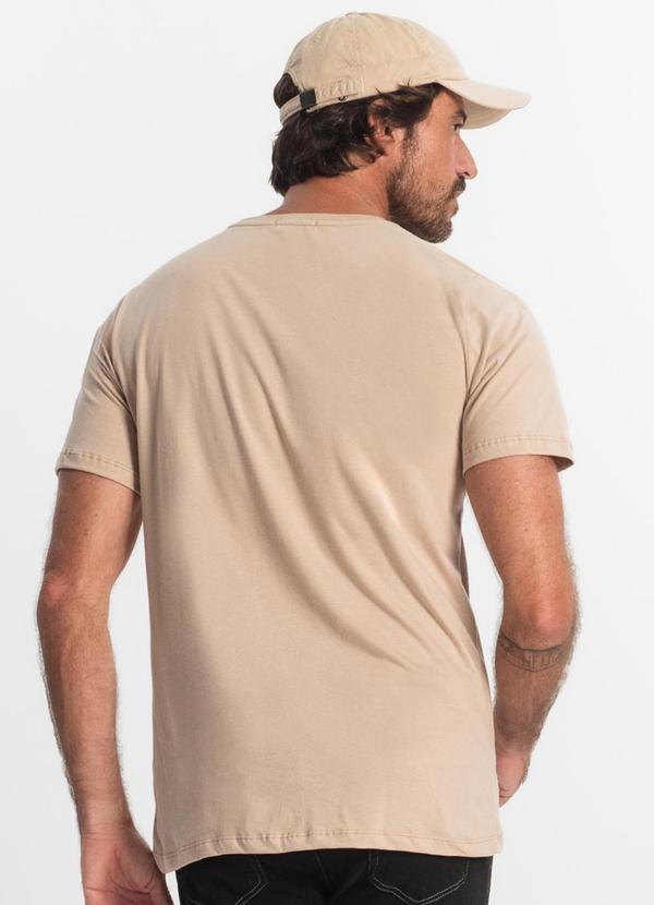 Diametro - Camiseta Masculina Meia Malha Marrom 2