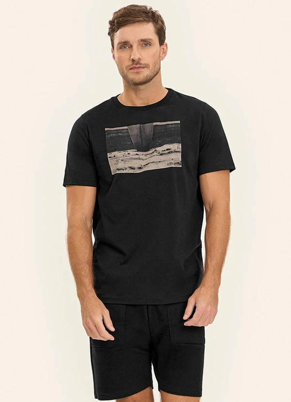 Diametro - Camiseta Masculina Meia Malha Preto 3