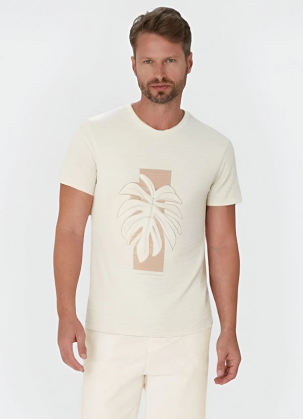Malwee - Camiseta Off White Slim Tropical em Flame 4