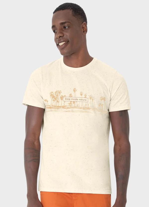 Malwee - Camiseta Off White Step Inside Nature em Botonê