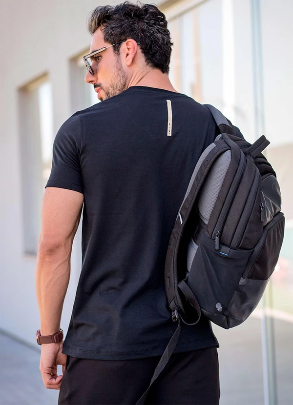 Hiatto Confecção - Camiseta Pima  Masculina Preto 2