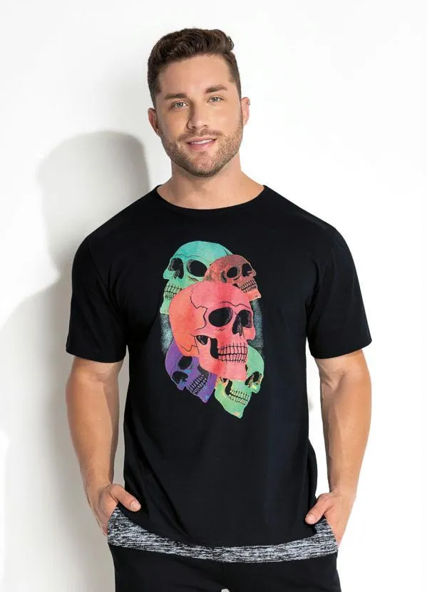 Moda Pop - Camiseta Preta com Estampa Localizada