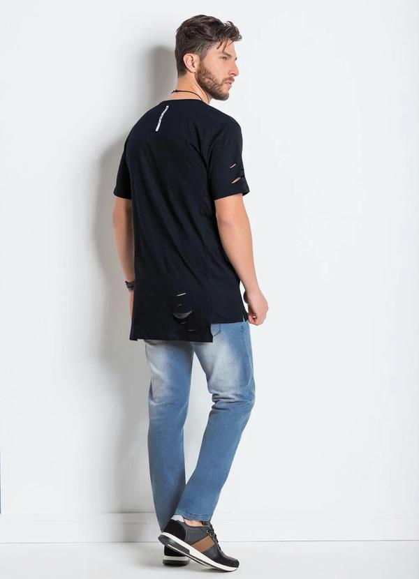 Outlet - Camiseta Preta Longline Detalhe Destroyed 4
