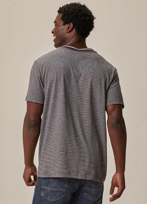 Malwee - Camiseta Regular Fio a Fio Marrom Escuro - MALWEE