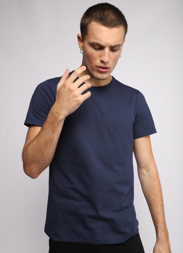 Basicamente - Camiseta Slim Masculina Azul Marinho