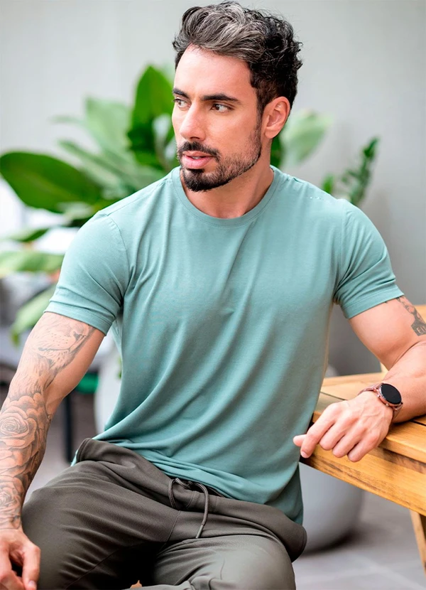 Hiatto Confecção - Camiseta Tech Modal Masculina Verde 3