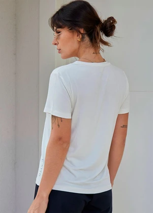 Hiatto Confecção - Camiseta Tech Visco Feminina Off White - HIATTO CONFECÇÃO