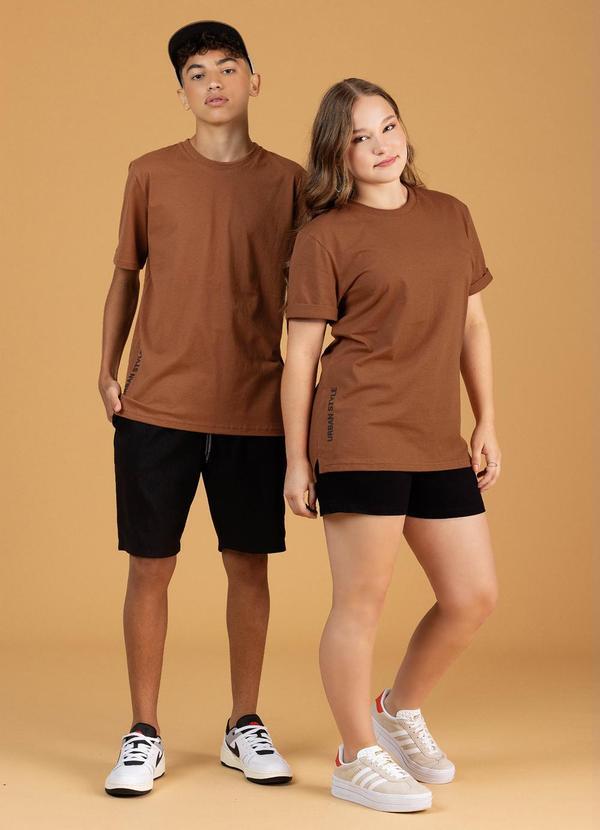 Soft Bonni - Camiseta Teen Unissex Marrom