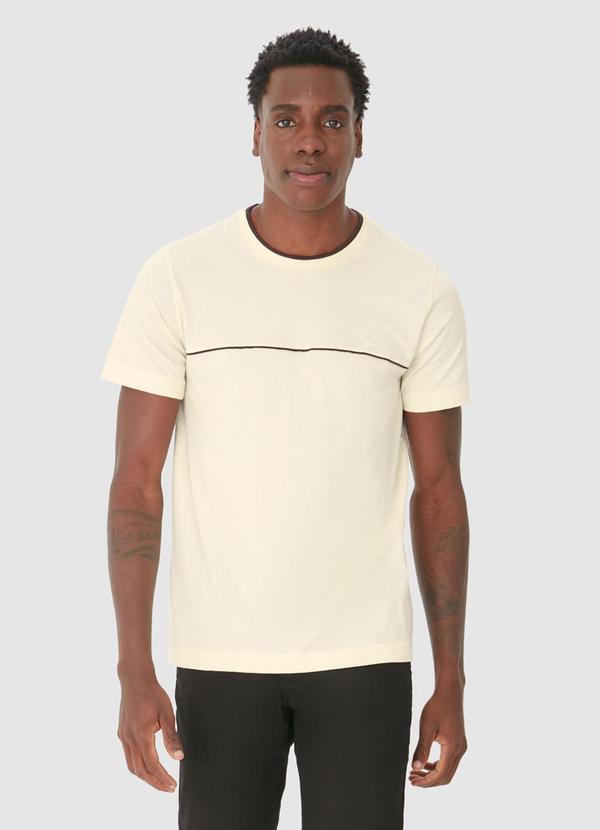 Malwee - Camiseta Tradicional com Bordado Bege