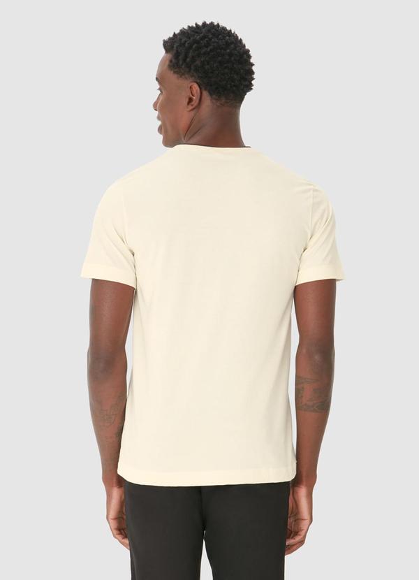 Malwee - Camiseta Tradicional com Bordado Bege 2