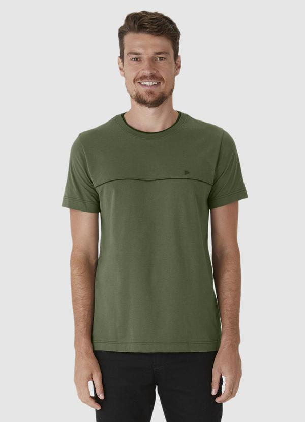 Malwee - Camiseta Tradicional com Bordado Verde