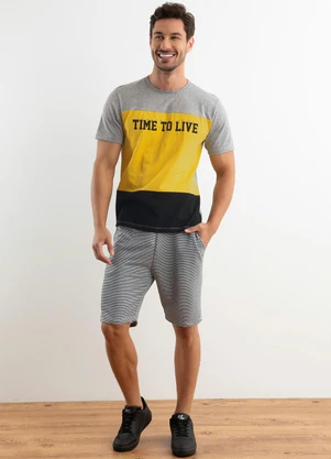 Moda Pop - Camiseta Tricolor com Estampa Frontal - MODA POP