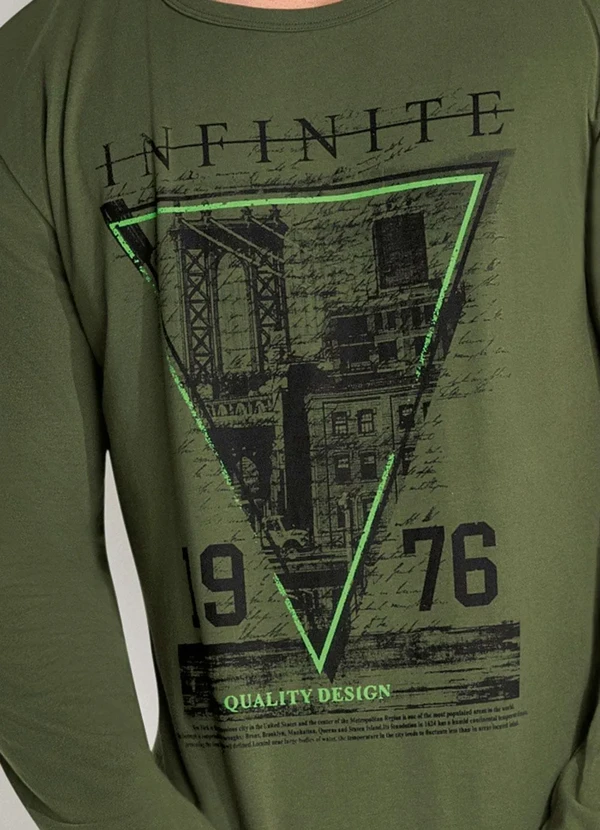 Moda Pop - Camiseta Verde com Estampa Localizada 3