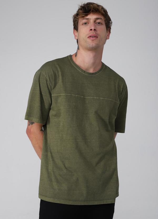 Basicamente - T-Shirt Stone Oversized Masculina Verde Militar