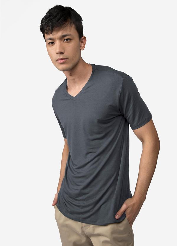 Basicamente - Tech T-Shirt Modal V Premium Grafite 1