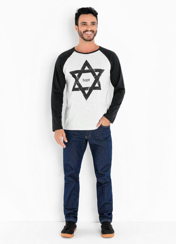 Outlet - Camiseta Cinza e Preto com Estampa Frontal 3