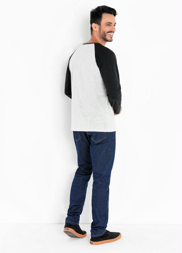 Outlet - Camiseta Cinza e Preto com Estampa Frontal 4