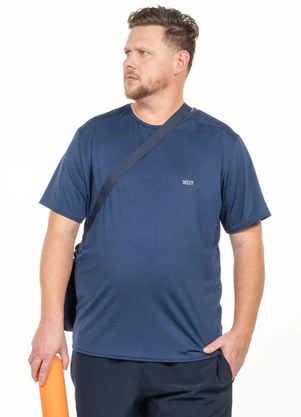 Decoy - Camiseta Plus Size com Bordado Azul - DECOY