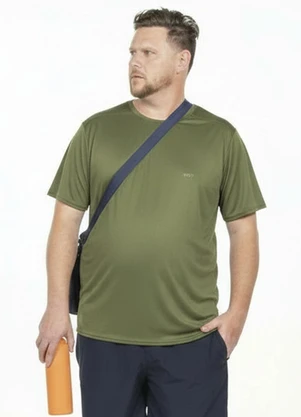 Decoy - Camiseta Plus Size com Bordado Verde - DECOY