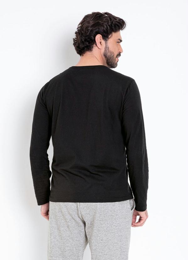 Outlet - Camiseta Preta com Estampa na Frente 2