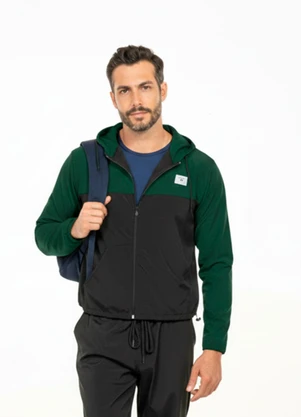 Cobertura - Jaqueta Corta Vento com Bolsos Verde - COBERTURA