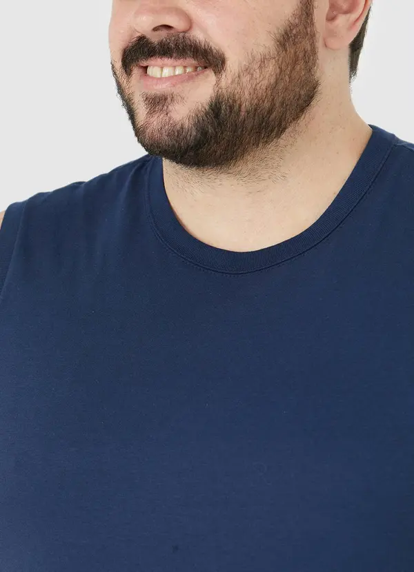 Malwee Plus - Regata Azul Marinho Masculina em Malha Plus 4