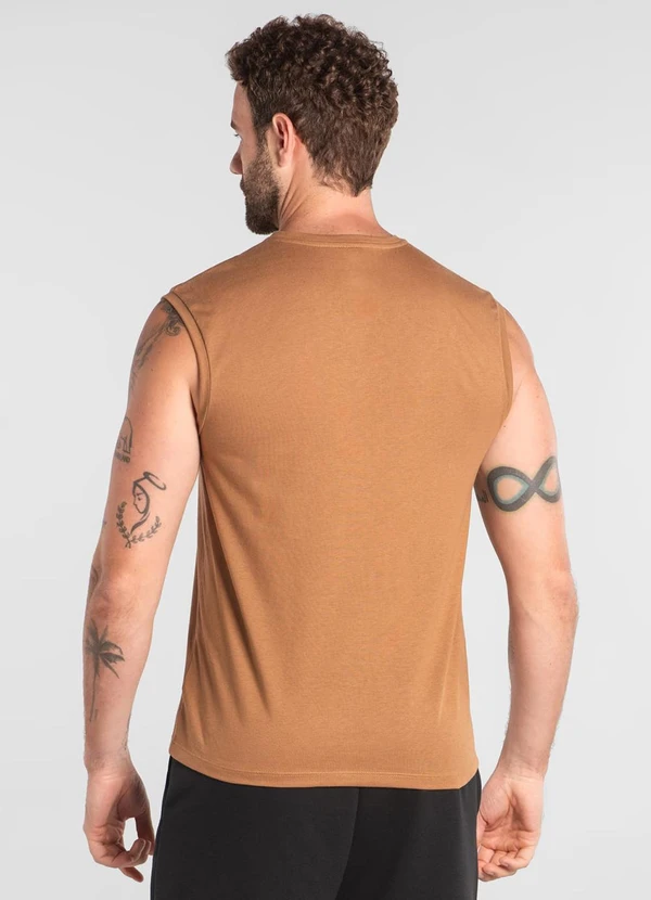 Just Basic - Regata Masculina em Meia Malha Marrom 2