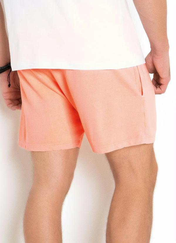 Outlet - Short Masculino em Moletinho Neon Coral 2