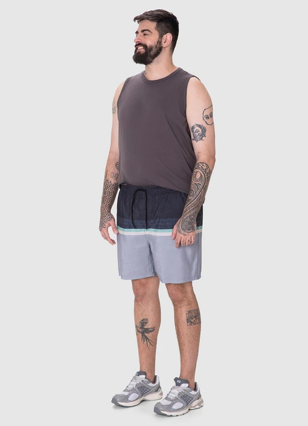 Malwee - Shorts em Tafetá PlusCinza Chumbo 5