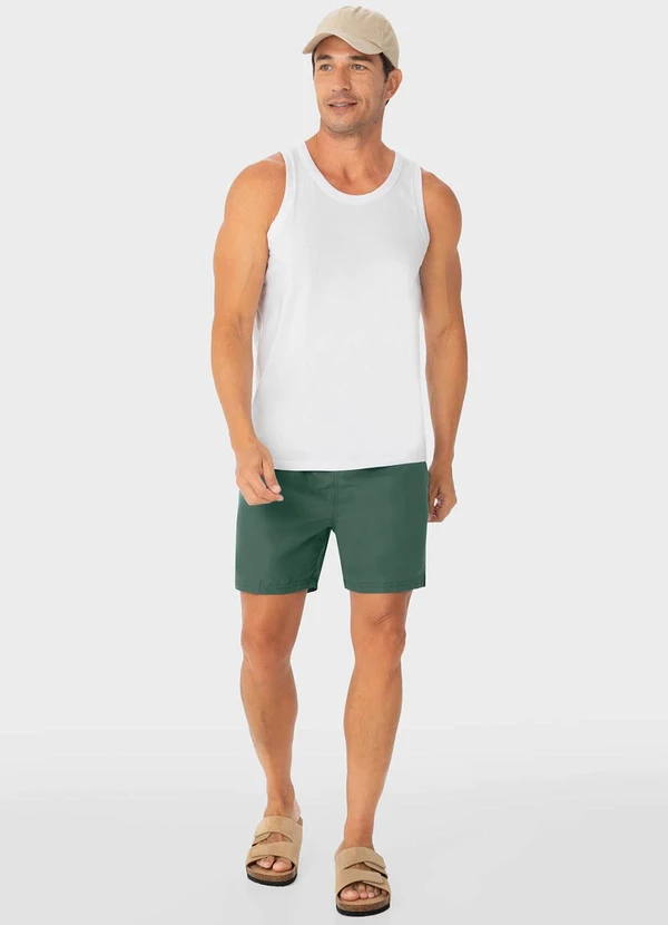 Malwee - Shorts Verde em Microfibra com Bordado 2