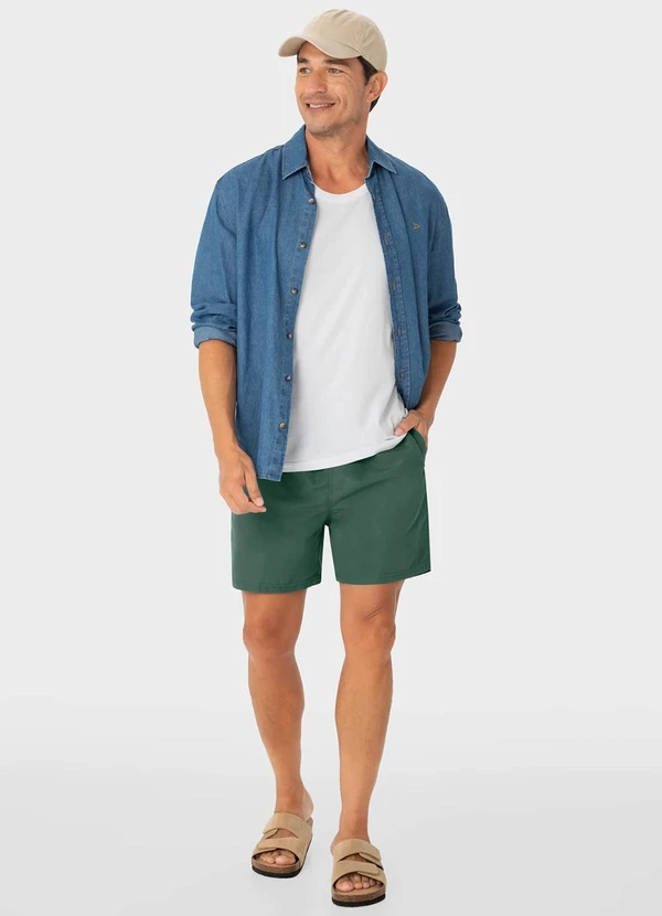 Malwee - Shorts Verde em Microfibra com Bordado 3