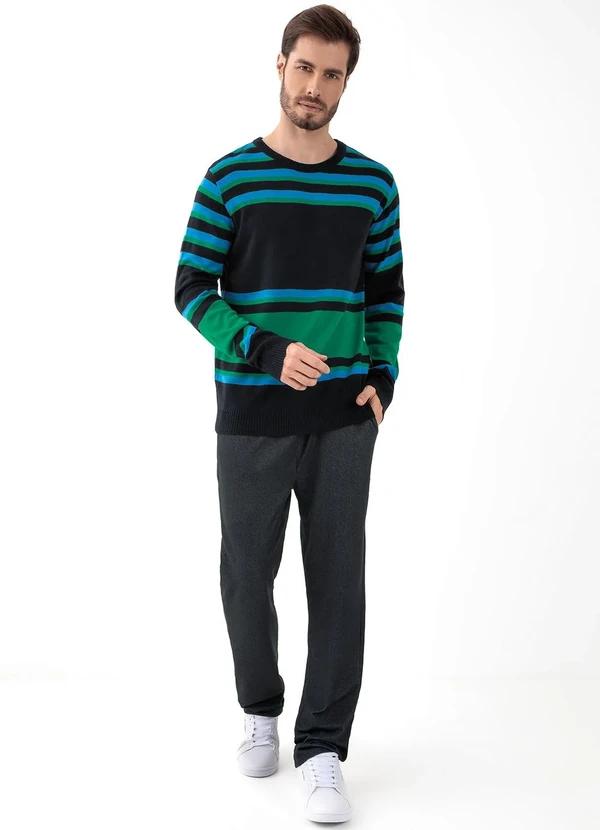 Moda Pop - Suéter Listrado em Tricô 3