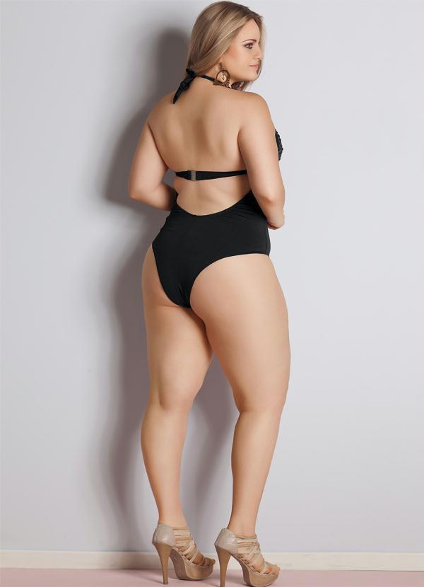 Quintess - Maiô Decote V Plus Size Preto 5