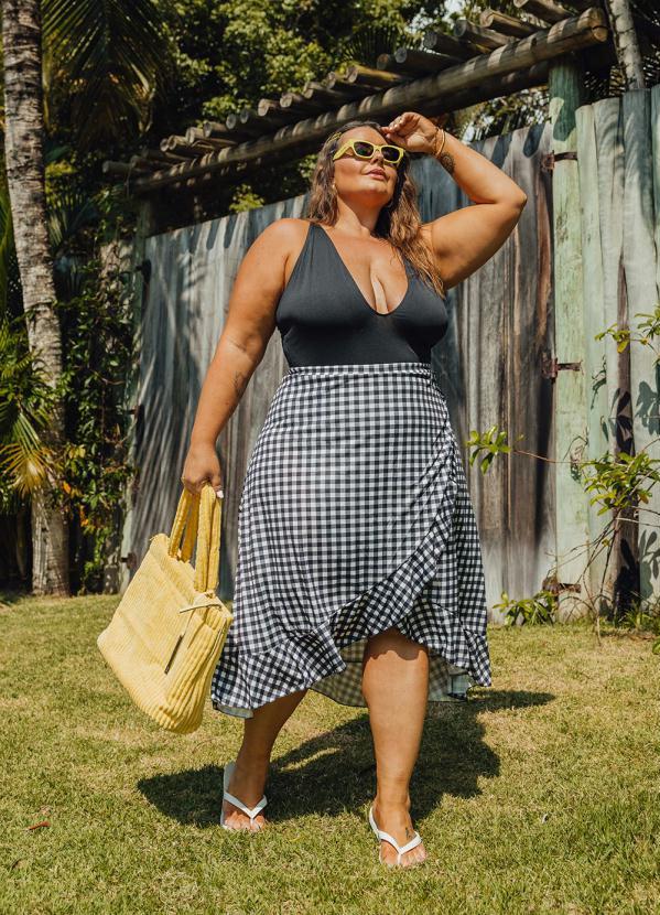 Outlet - Maiô Plus Size Preto Decote V 5