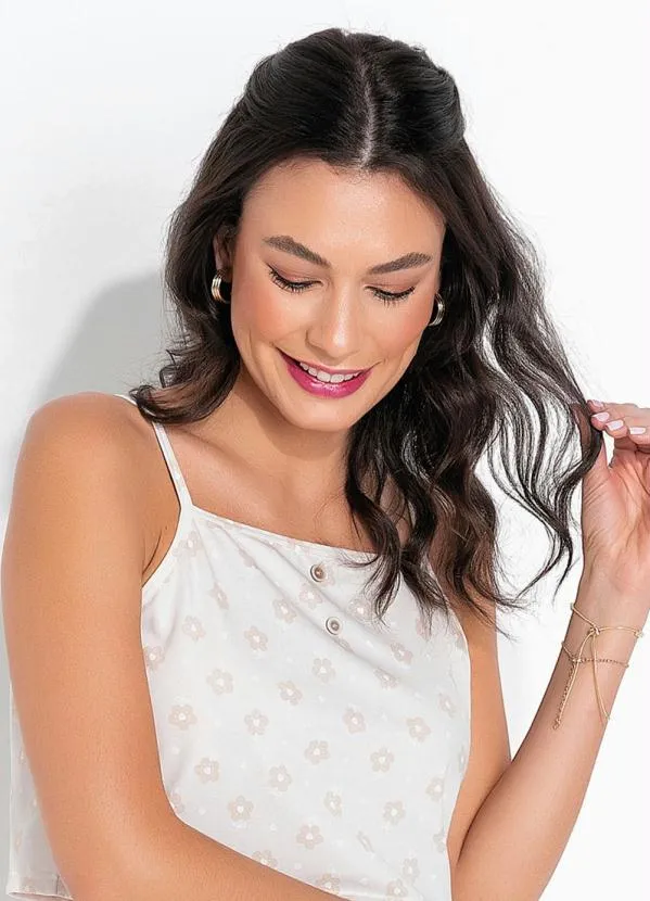 Alma Dolce - Pijama Floral Crooped com Botões Decorativos 3