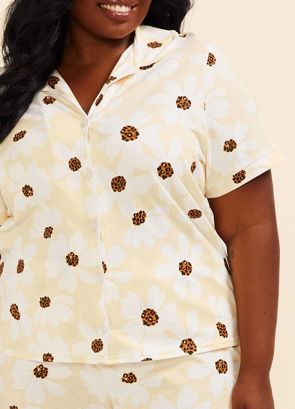 Marialícia - Pijama Curto Feminino Botões Amarelo 3