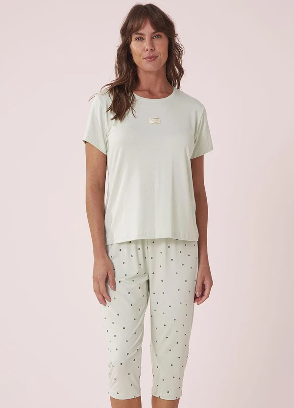 Anna Kock - Pijama Manga Curta com Capri Estampado