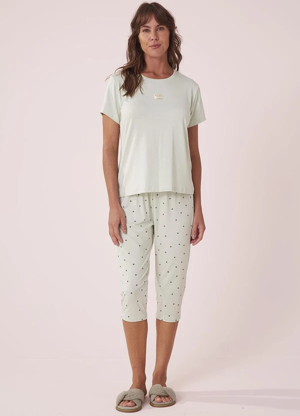 Anna Kock - Pijama Manga Curta com Capri Estampado 3